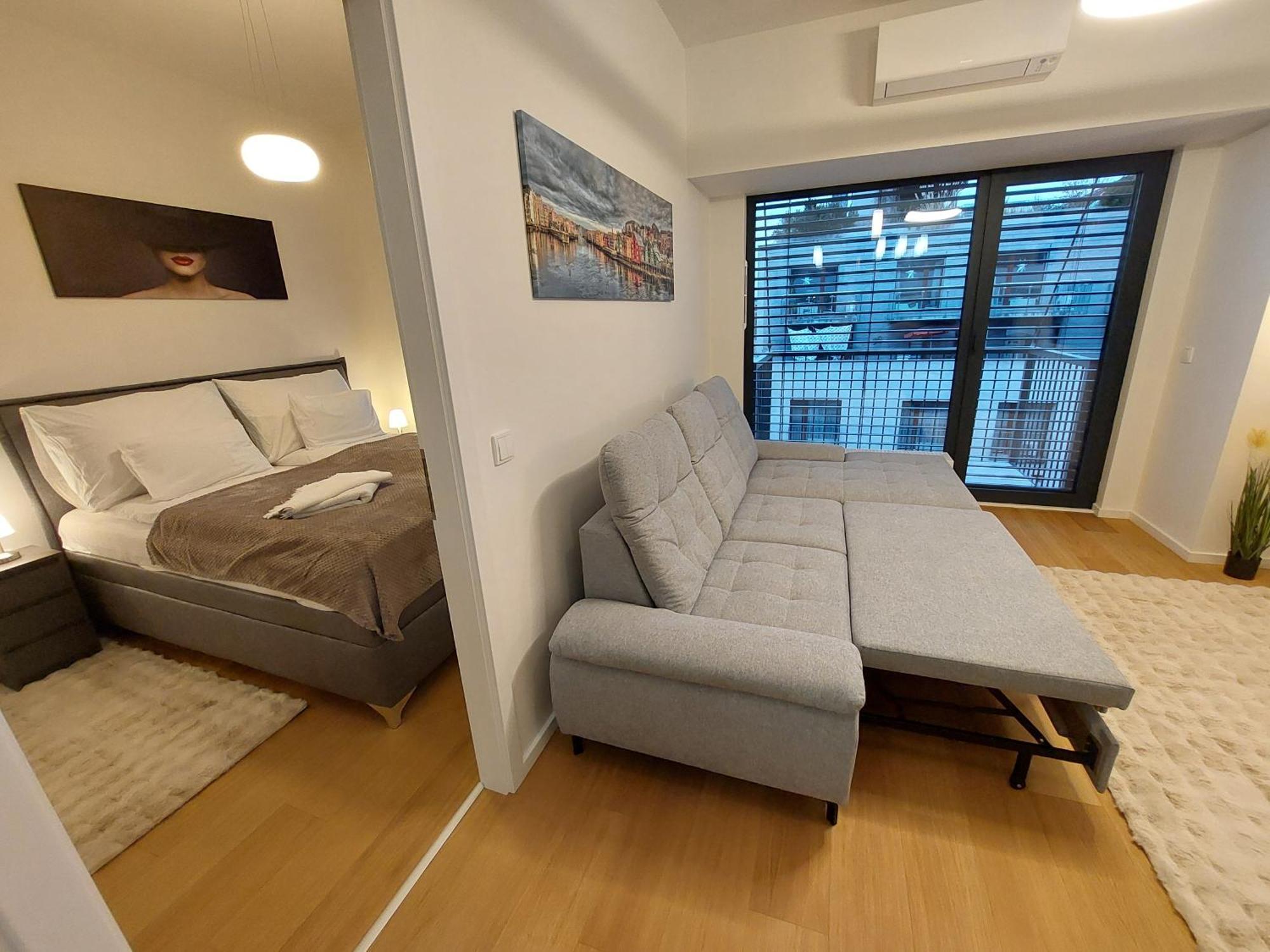 Apartment Tusarova Comfort Apartment, Center, Parking! Prague