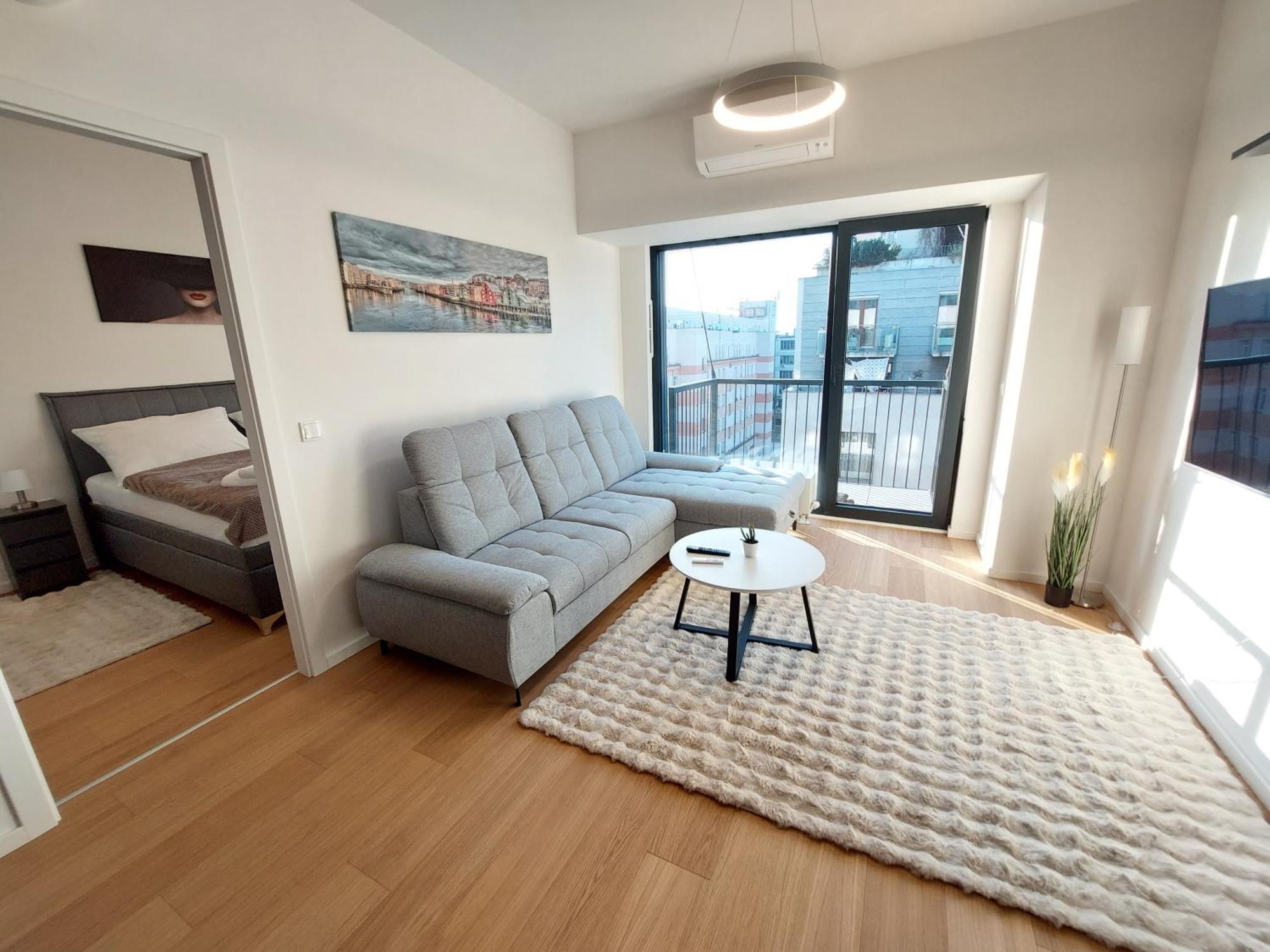 Tusarova Comfort Apartment, Center, Parking! Apartment