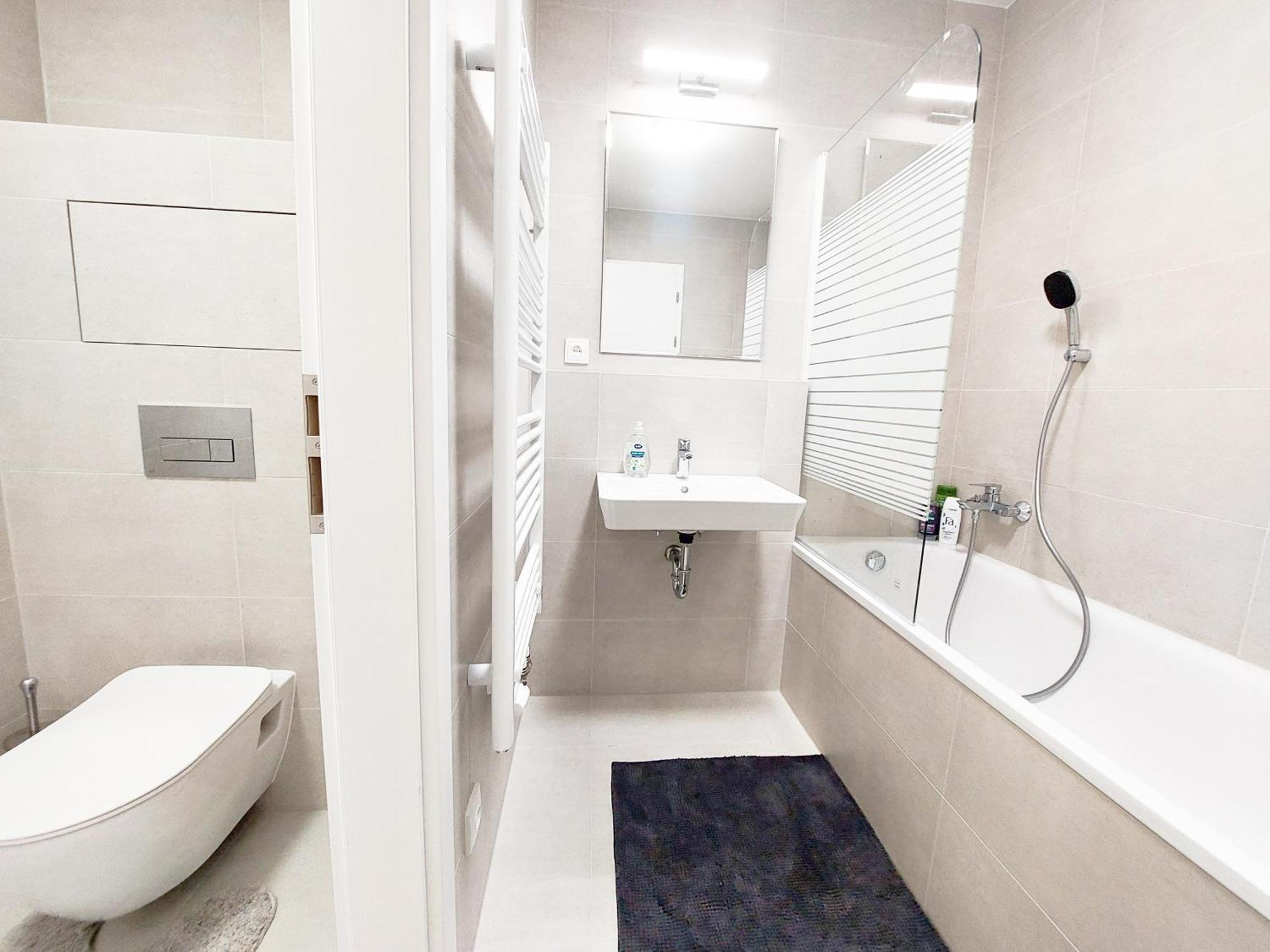 Apartment Tusarova Comfort Apartment, Center, Parking! Prague