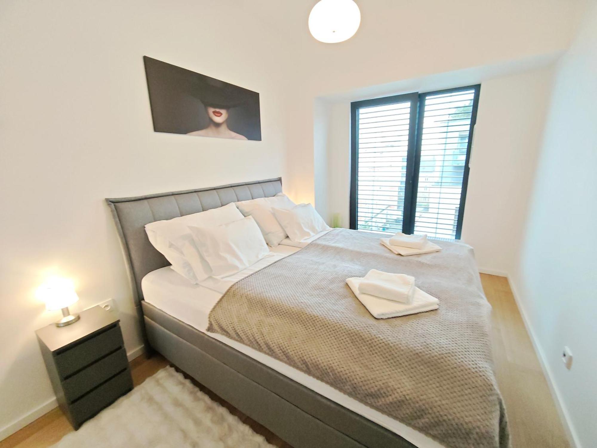 Tusarova Comfort Apartment, Center, Parking! * Prague
